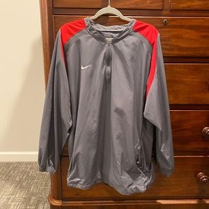Nike 1/4 Zip Breaker Grey & Red L